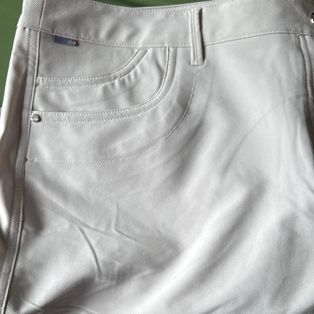 Khaki golf skort NEW WITH TAGS size 16
